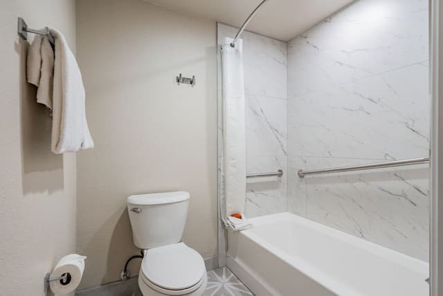 Luxury Plus Room- 2 Queen Beds