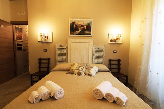 Double Room, Jetted Tub