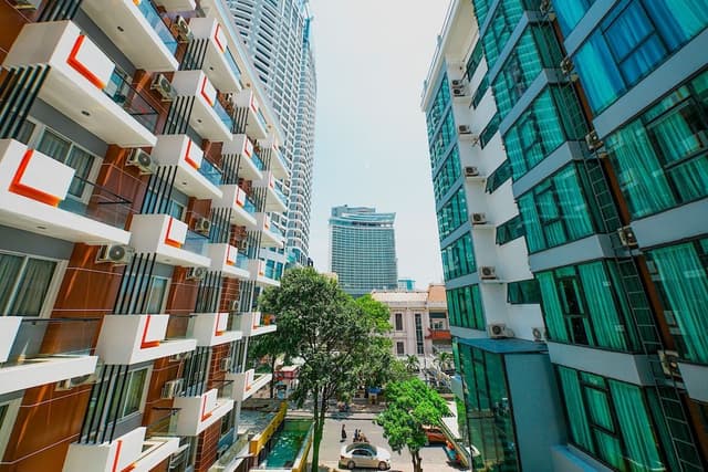 Deluxe Double or Twin Room, City View