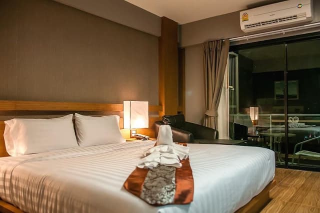Deluxe Room Double Bed