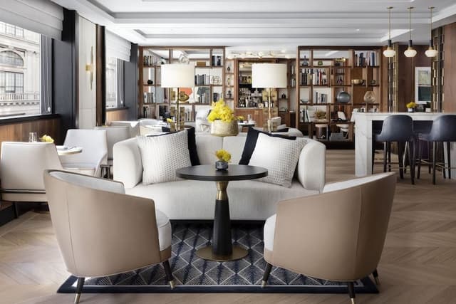 Suite, 1 Bedroom, Club Lounge Access (Empire State View)