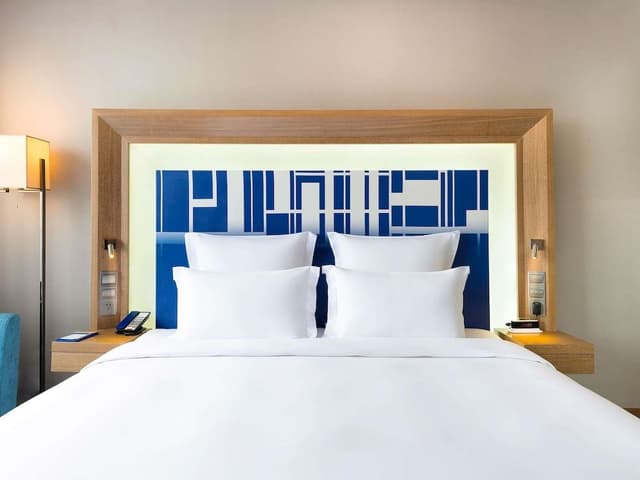 Premier Suite, 1 King Bed, Executive Level