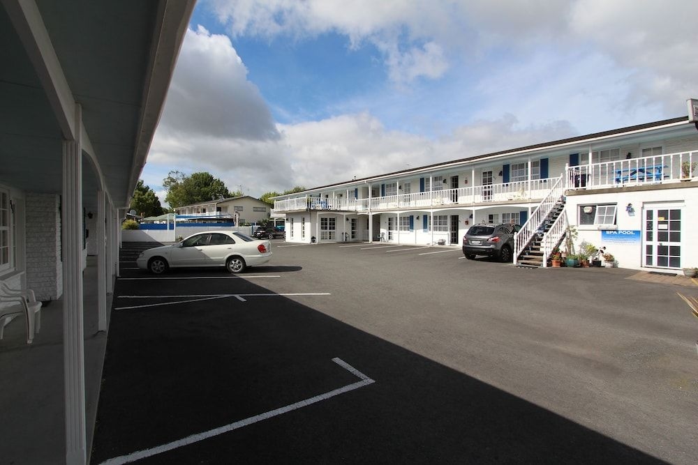 Boundary Court Motor Inn4