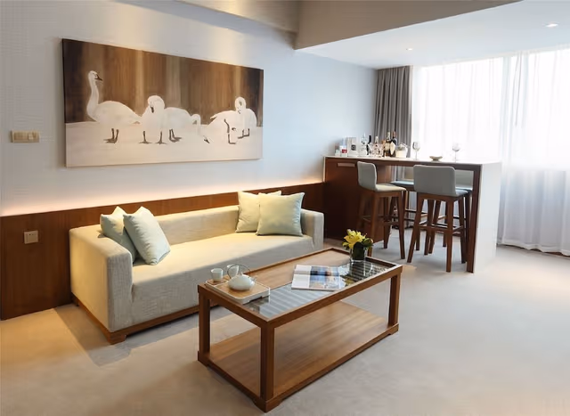 Deluxe View Suite