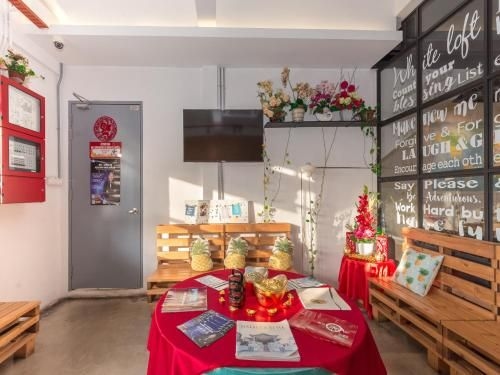 White Loft Hotel4