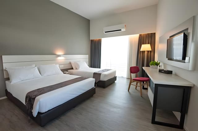 Premier Room