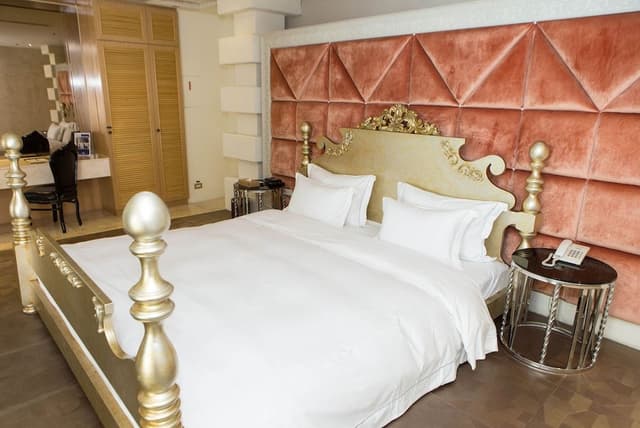 Presidential Suite (Check in time starts from 6pm)