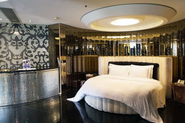 Presidential Suite (Check in time starts from 6pm)