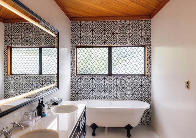 Lodge Suite