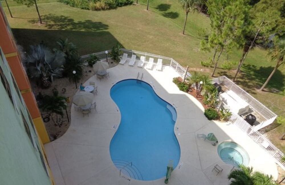 Allure Suites1