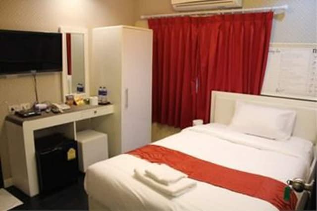 Single Room