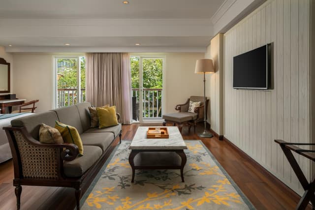 Camellia Suite