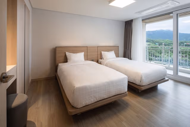 Hugreen Suite