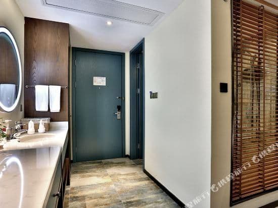 Featured Room (2 beds)