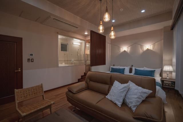Basic Room, Non Smoking (203-CENTRAL)