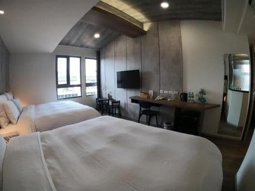 Superior Twin Room
