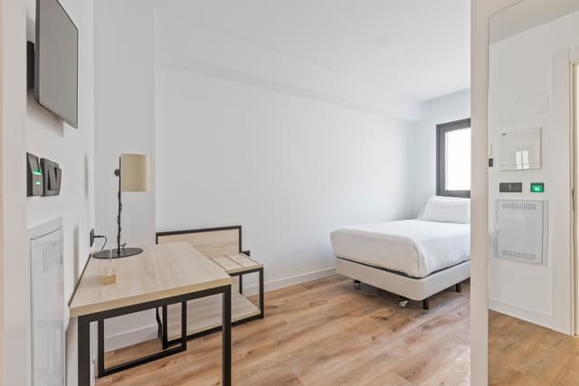 Basic Double Room Interior 1Ad