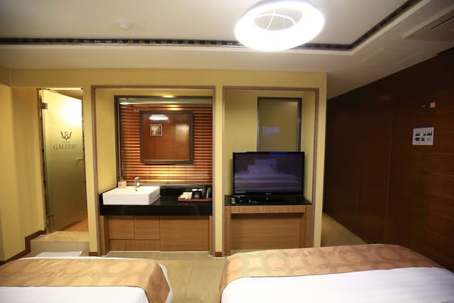 Deluxe Twin Room