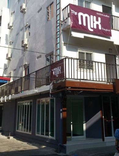 เดอะ มิกซ์ แบงคอก - พร้อมพงษ์ (The Mix Bangkok - Phrom Phong)4