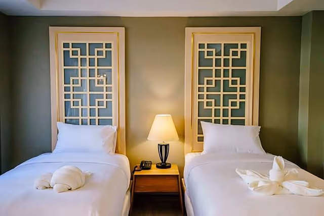 Deluxe Twin Room