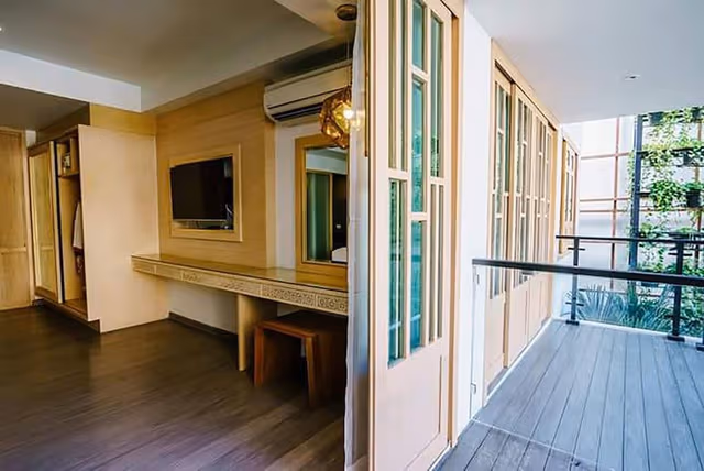Deluxe Twin Room