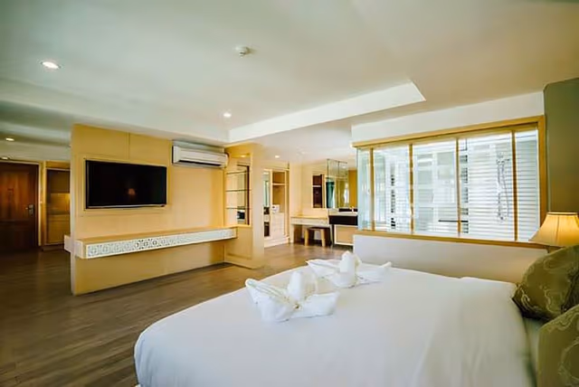 Executive Suite