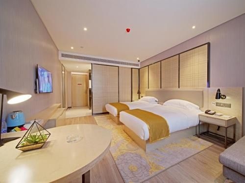 Echarm Hotel Guangzhou University Town Chimelong Banqiao Metro Station3