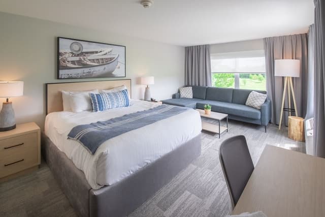 Executive Room, 1 King Bed, Non Smoking, Corner