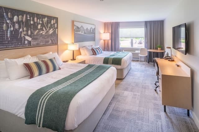 Superior Room, 2 Queen Beds, Non Smoking, Golf View