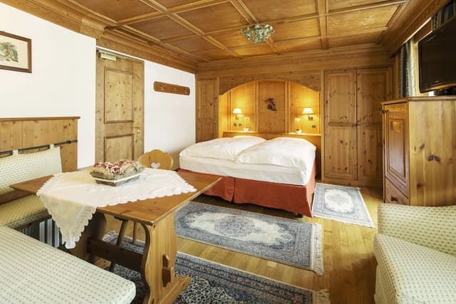 Junior Suite, Balcony, Mountain View