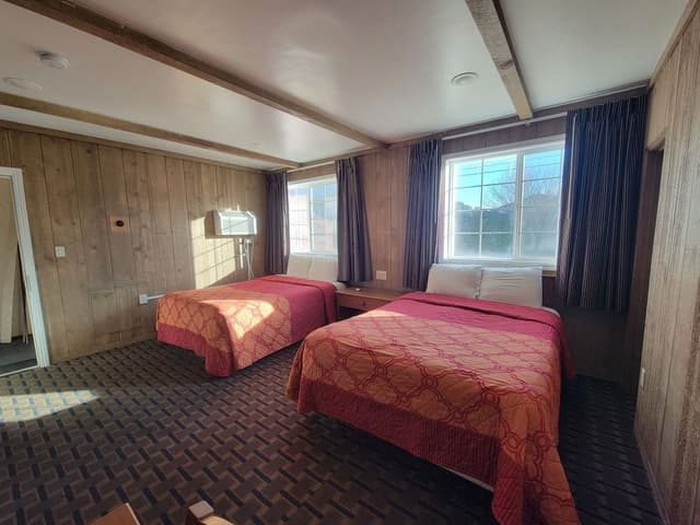 Standard Room, 2 Queen Beds