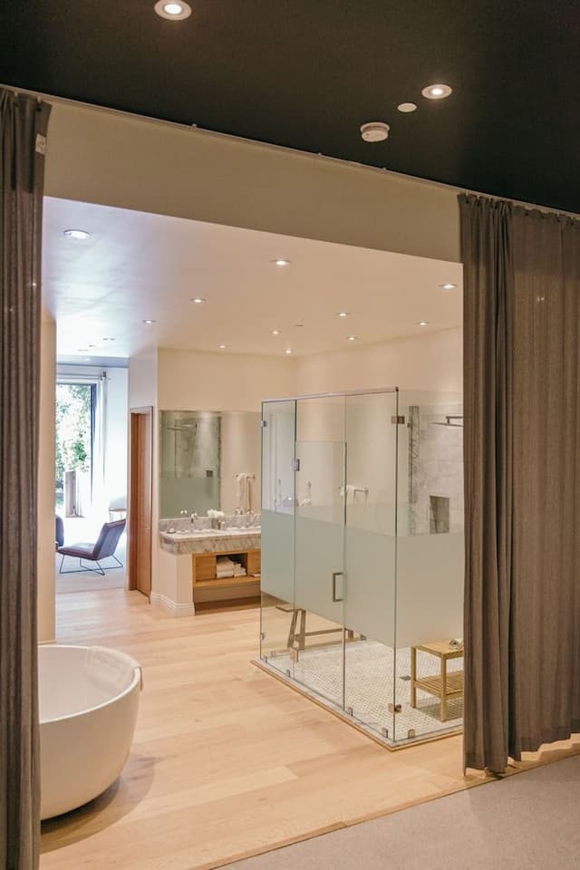 Estate Suite
