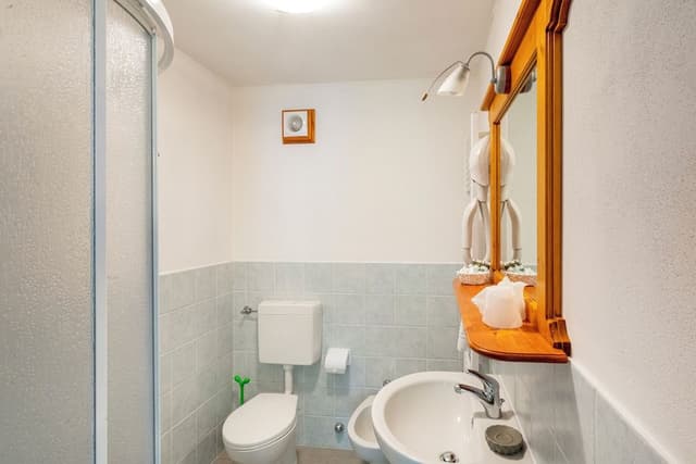 Traditional Double Room, Balcony, Partial Lake View
