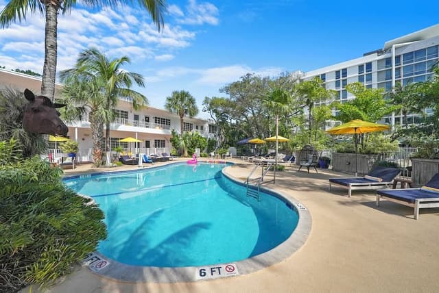 Pool View One Bedroom Queen Suite