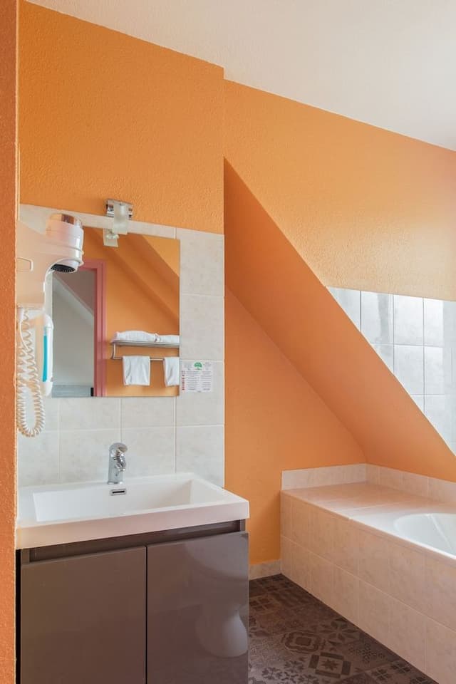 Economy Double Room