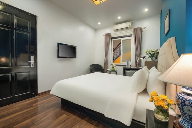 Superior Cozy Double or Twin Room
