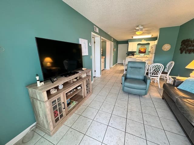 House, Multiple Beds, Balcony, Ocean View (Gulf Shores Plantation 1106)