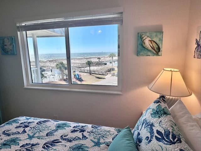House, Multiple Beds, Balcony, Ocean View (Gulf Shores Plantation 1304)