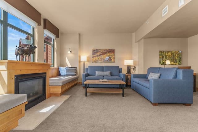 Condo 3 Bedroom