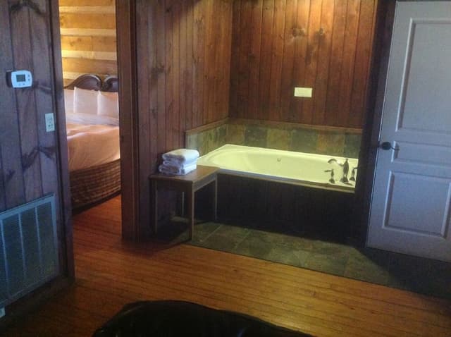1.5 Bedroom Cabin