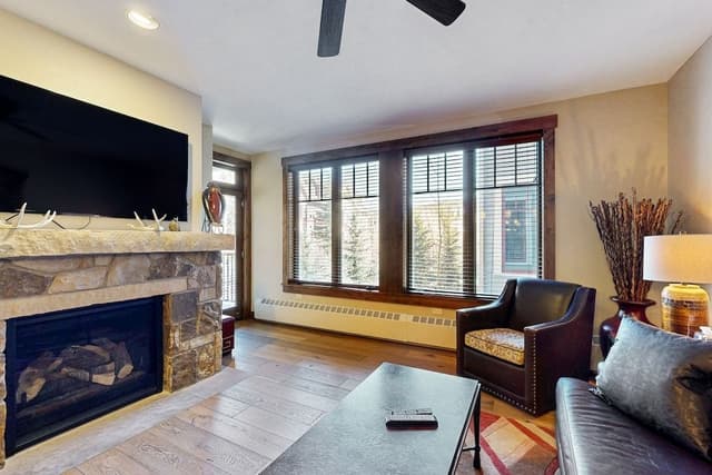 Condo, 1 Bedroom