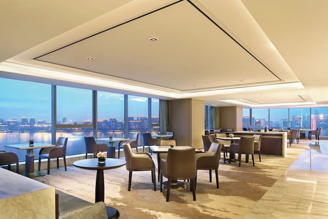 2 Double Beds, Club Lounge Access, Guest Room