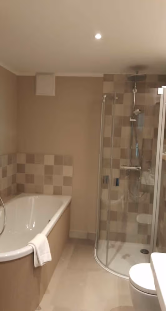 Suite, 1 Double Bed, Bathtub (Separate Living Room)