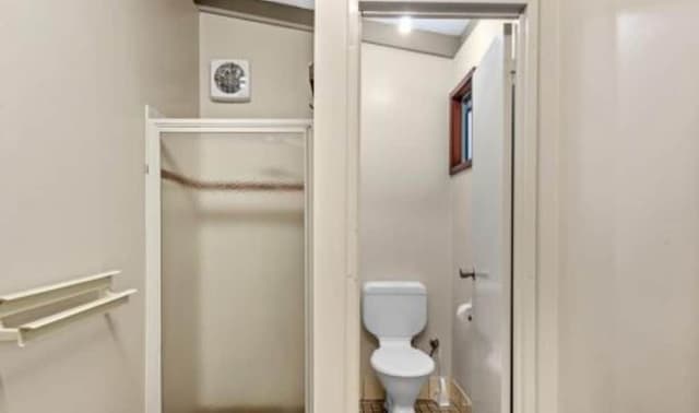 Standard 2 Bedroom Cabin - Sleeps 6