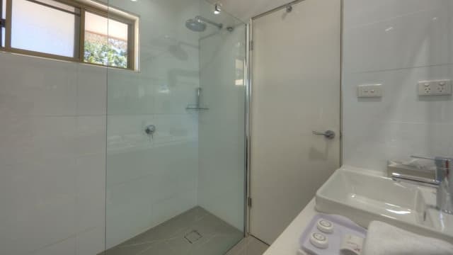 Premium Executive Queen Room