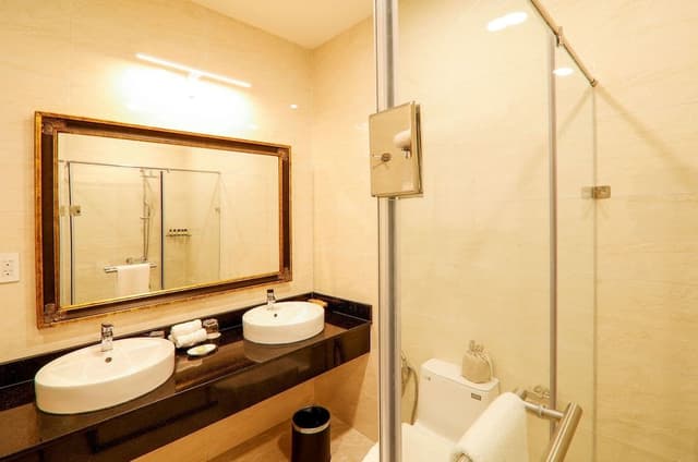 Larose Luxury Double or Twin Room Garden view