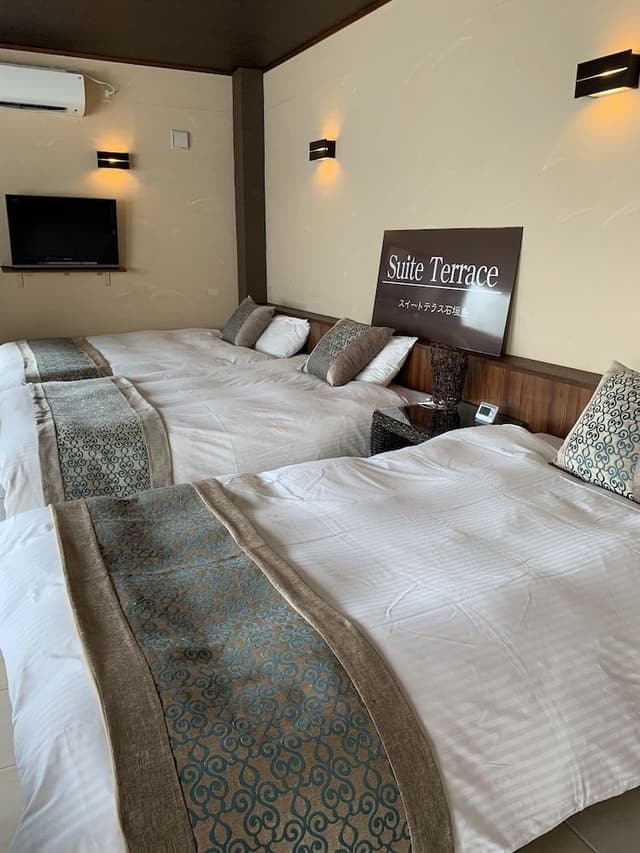 Triple Room