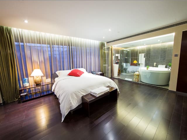 Superior Suite