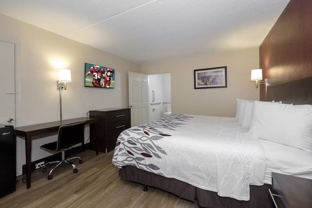 Standard Room, 1 King Bed, Non Smoking
