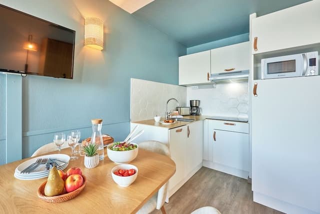 Studio 4 people - 1 sleeping alcove - Terrace or balcony - Sea view - Renovated